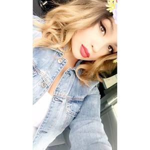 Meet your Posher, Amanda